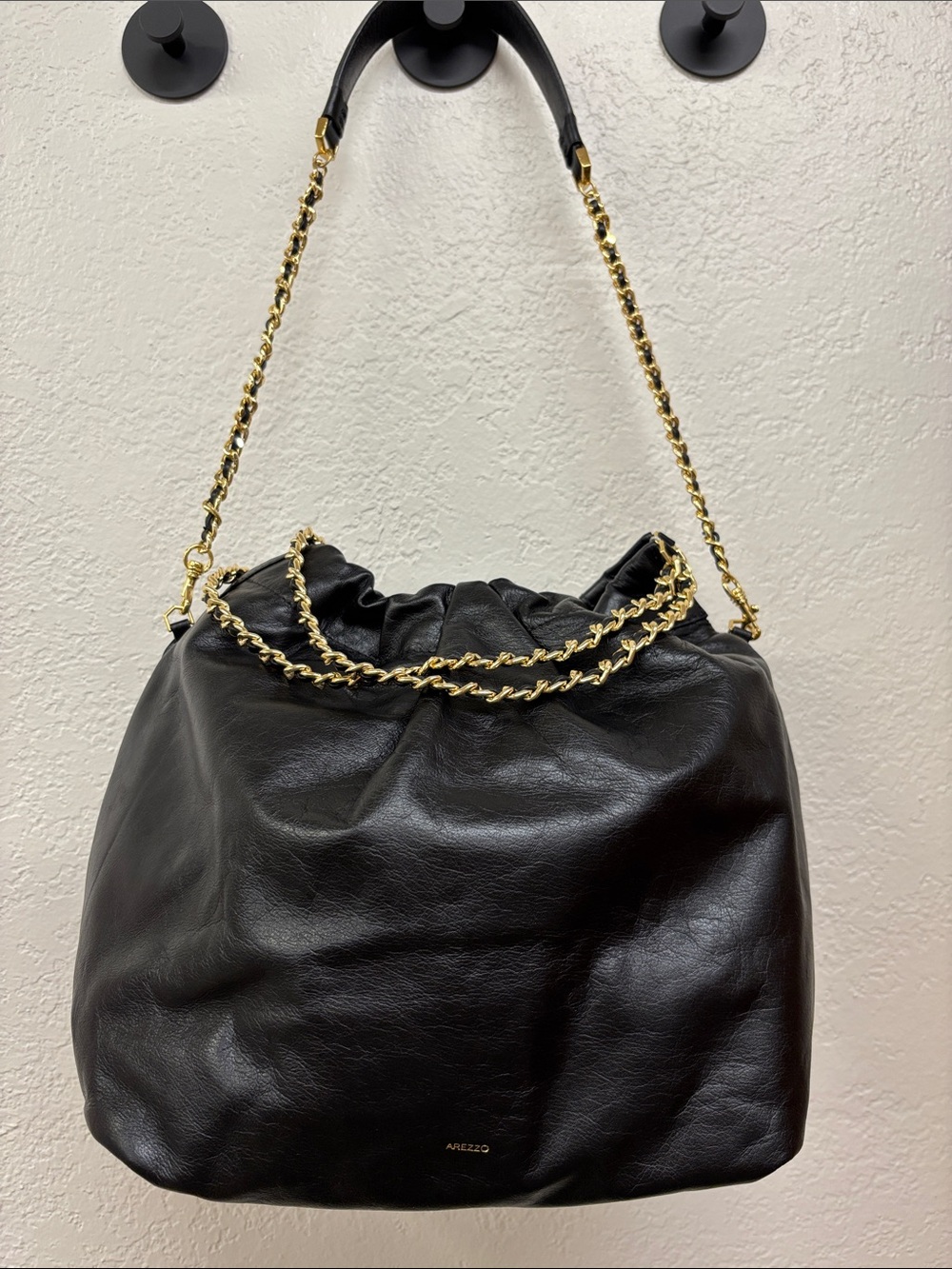 Arezzo Elizabeth medium Leather bucket Shoulder crossbody Bag